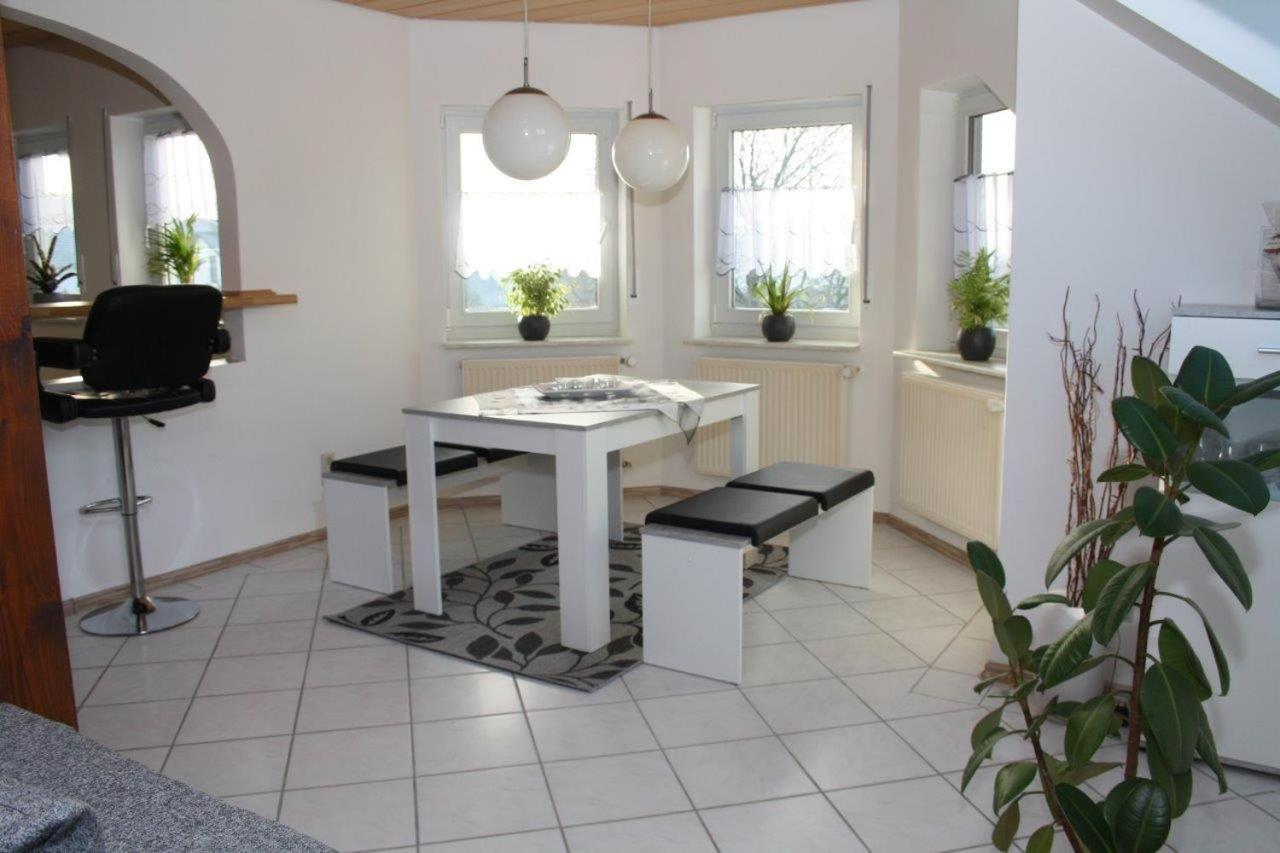 Ferienwohnung Kempf Mandelbachtal Ommersheim 외부 사진